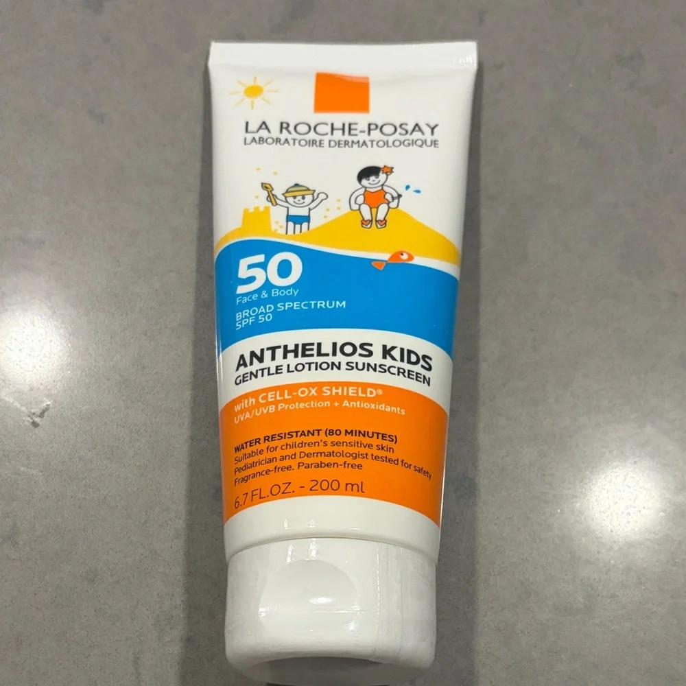 Anthelios Kids SPF 50 Gentle Lotion Sunscreen - White/Orange
